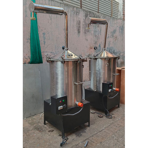 300 Ltr Steam Distillation Unit