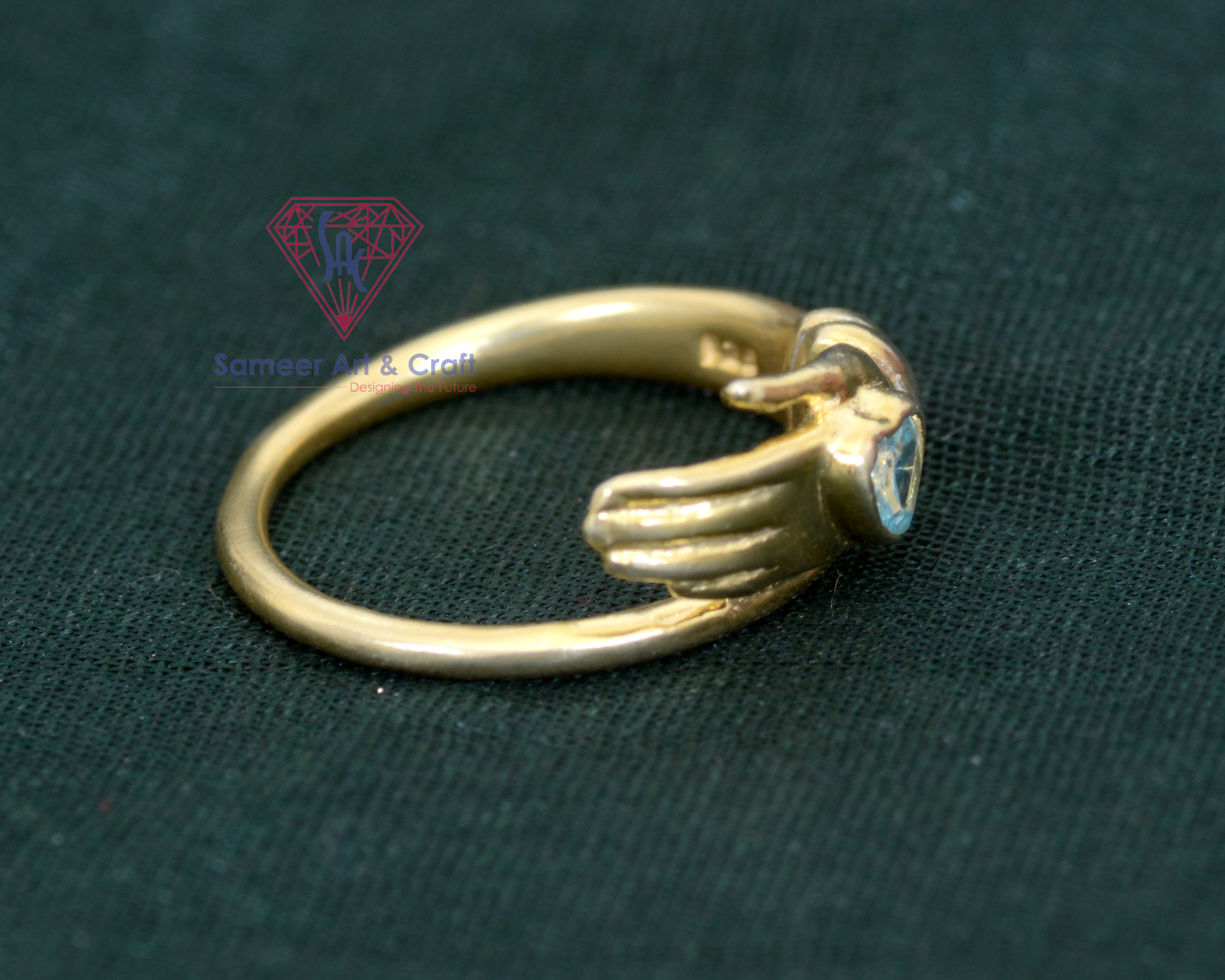 925 Sterling Silver Antique Hug Design Gold Plated Ring