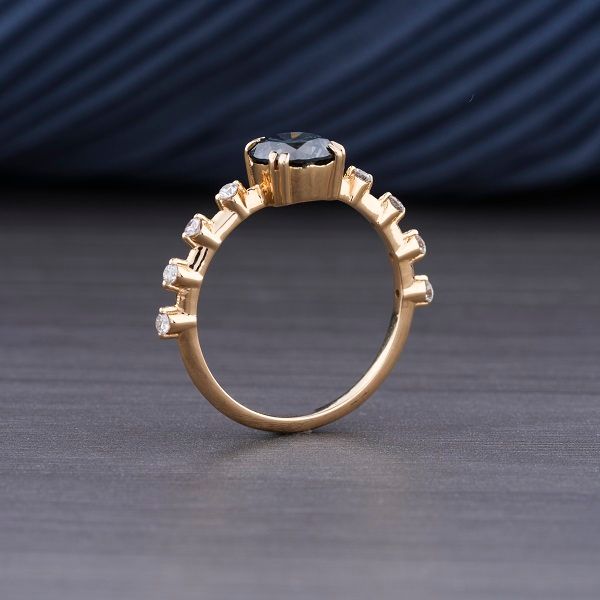 BEAUTIFUL LADIES RING 18KT YELLOW GOLD 1.5ct Lab Grown Diamonds