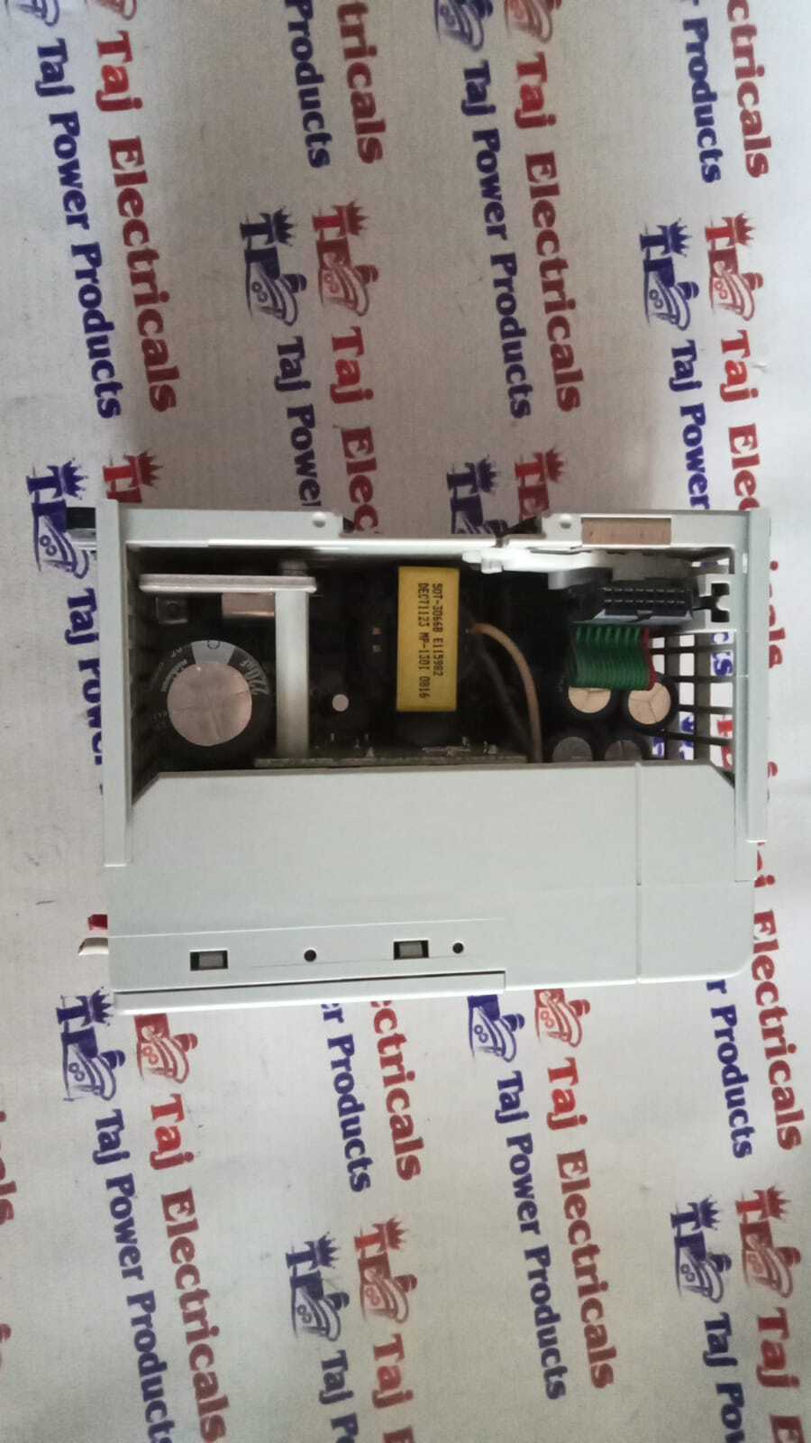 ALLEN BRADLEY 1769-PA2 POWER SUPPLY