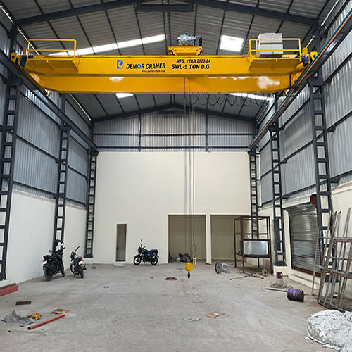 Double Girder Box Type Eot Crane - Load Capacity: 2-10 Tonne at Best ...