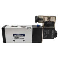 Aeroflex 5-2 Way Single Solenoid Valve with Spring Return