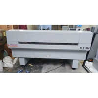 Acrylic Cutting Machine