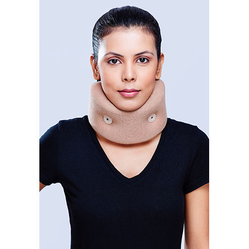 Cervical Collar With Support Usage: Hospital