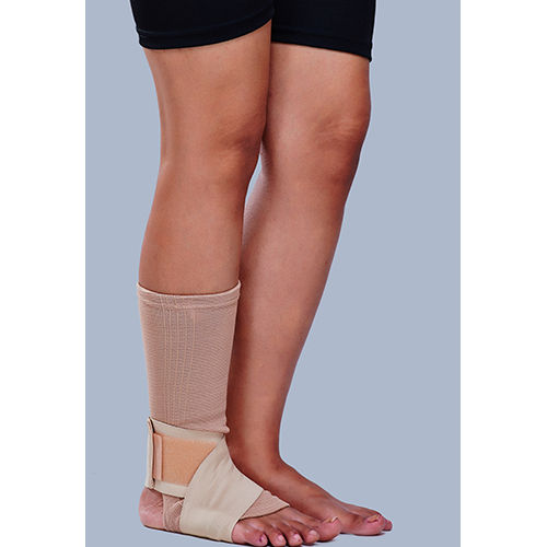 Ankelt With Ankle Binder