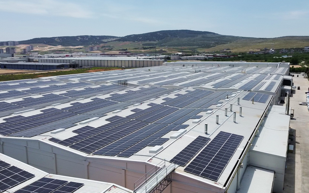 Industrial Solar Panel - Polycrystalline Silicon, 60 KW Size , High Panel Efficiency, Multiple Cells, Warranty Included
