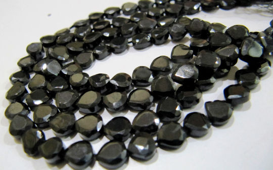 Natural Black Spinel Heart Shape Faceted 5 to 6mm Beads Strands 13 inch long