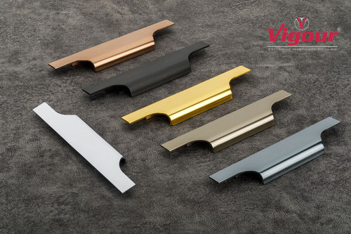 Providing you the best range of aluminium kitchen profile, aluminium profile handle VAP-707