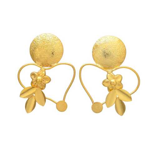 woman stylish gold plated stud earring