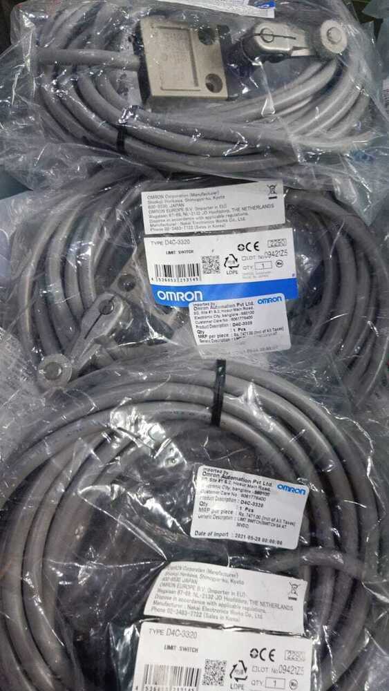 OMRON LIMIT SWITCH,D4C-3320