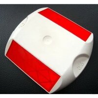 3m Road Reflector - Abs Material, 18mm X 88.9mm X 101.1mm Dimensions, Yellow-red & White Color | Manual Functionality, Square Design For Road Safety