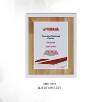 Yamaha Wooden Plaque - Color: Black