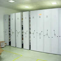 Mobile Storage Compactor Capacity: 500 Kg/day