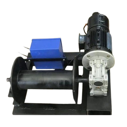 Industrial Three Phase Electric Winch Capacity: 1 T/Hr