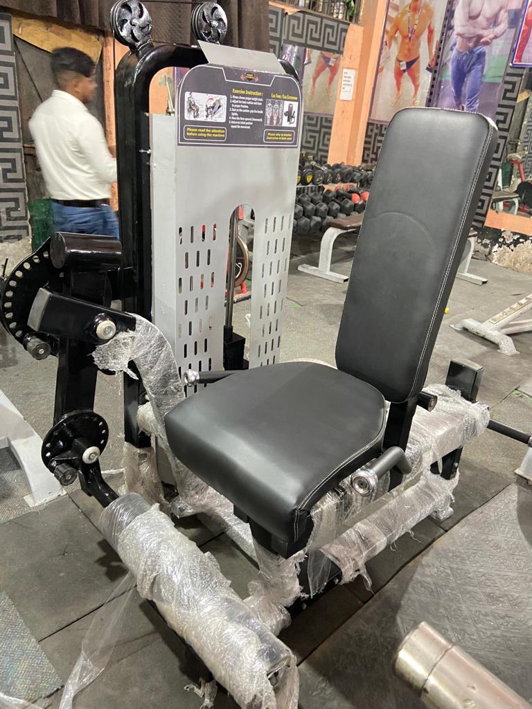 Leg Extension  Curl Machine