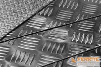 Stainless Steel Chequered Plate - 5mm Thickness, Polished Silver Finish | Customized Non-slip Design For Industrial Applications