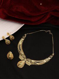 Delicated Filigreed Leaf Oval Forming Choker Necklace Set