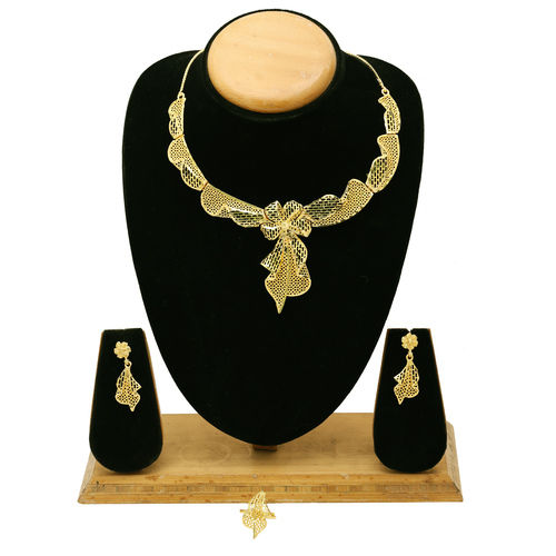 Classic Grace Filigree Forming Choker Necklace Set