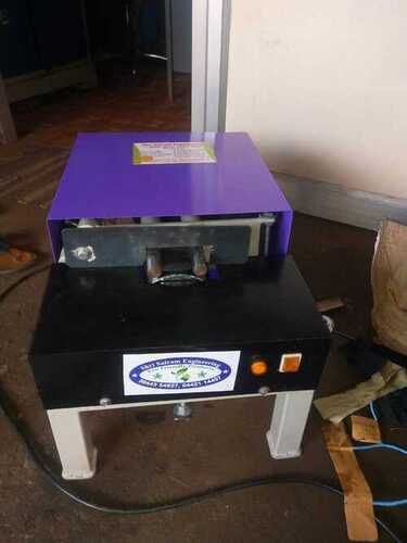 Semi Automatic Gluing machine