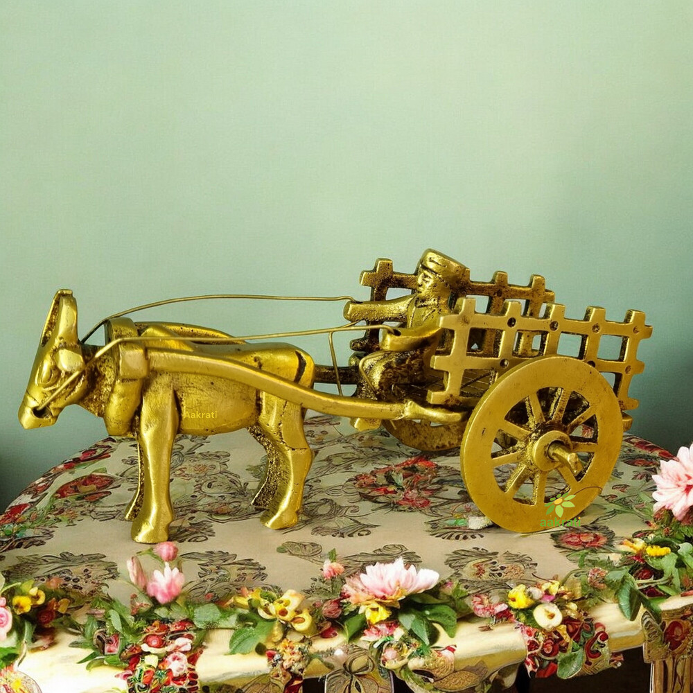 aakrati Brass made Bullock Cart for Decoration Decorative Showpiece -  (Brass, Yellow)