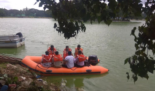 Orange Litmus 4.7m Inflatable Boat/ Indian 4.7m inflatable boat/ rescue 4.7mtr inflatable boat/ emergency 4.7mtr inflatable boat/flood rescue 4.7 inflatable boat/ PVC 4.7mboat/