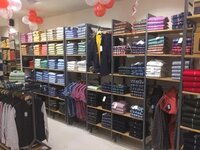 Wall Garment Display Rack