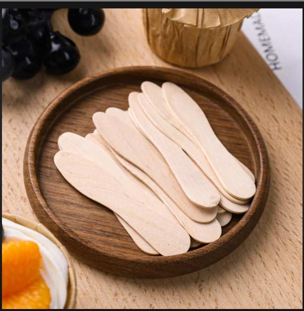 Wooden Ice Cream Spoon - High-Quality Wood, Various Sizes Available , Off-White Disposable Design for Ice Cream and Desserts
