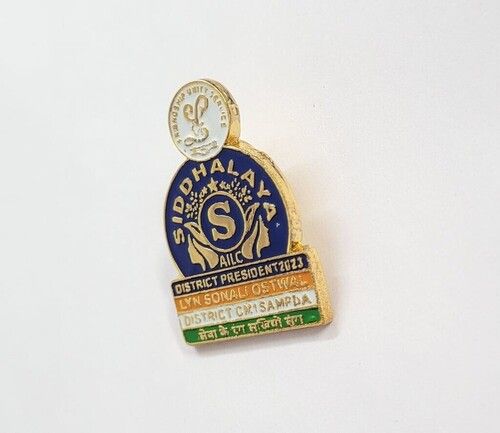 Table Lapel Pin