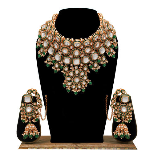 Green Beads Pearls Kundan Bridal Jewellery Set