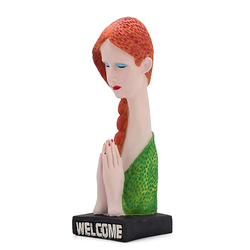 Welcome Lady Statue Showpiece