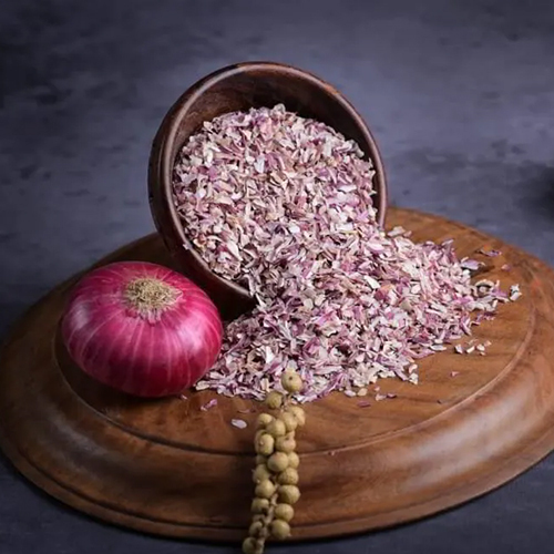 Dehydrated Red Onion Flakes