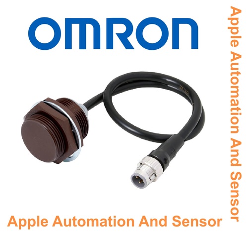 Omron E2EW-QX2D212 Proximity Sensor