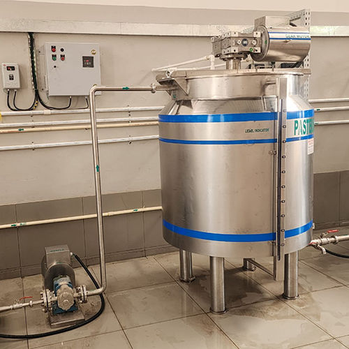 SS Pasteurizer Storage Tank