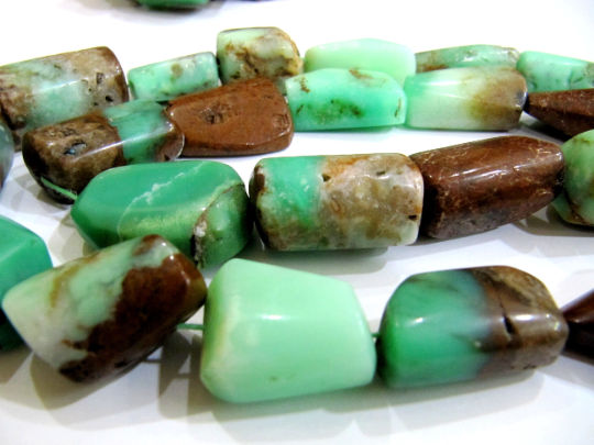 Natural Chrysoprase Nugget Shape Plain 15mm To 25mm Beads Sold 4 Loose Beads