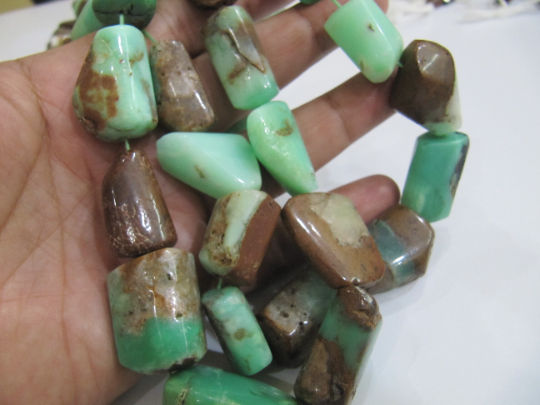 Natural Chrysoprase Nugget Shape Plain 15mm To 25mm Beads Sold 4 Loose Beads