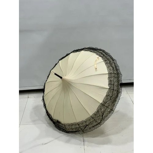 Fancy Hand Umbrellas - Color: White