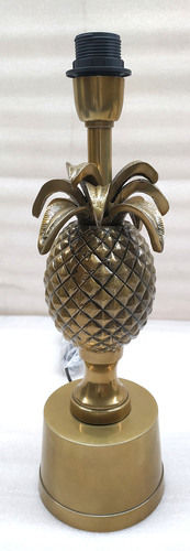 pinapple table lamp