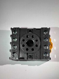 RELAY SOCKET MK08C 8 PIN FOR 2 C/O - SALZER