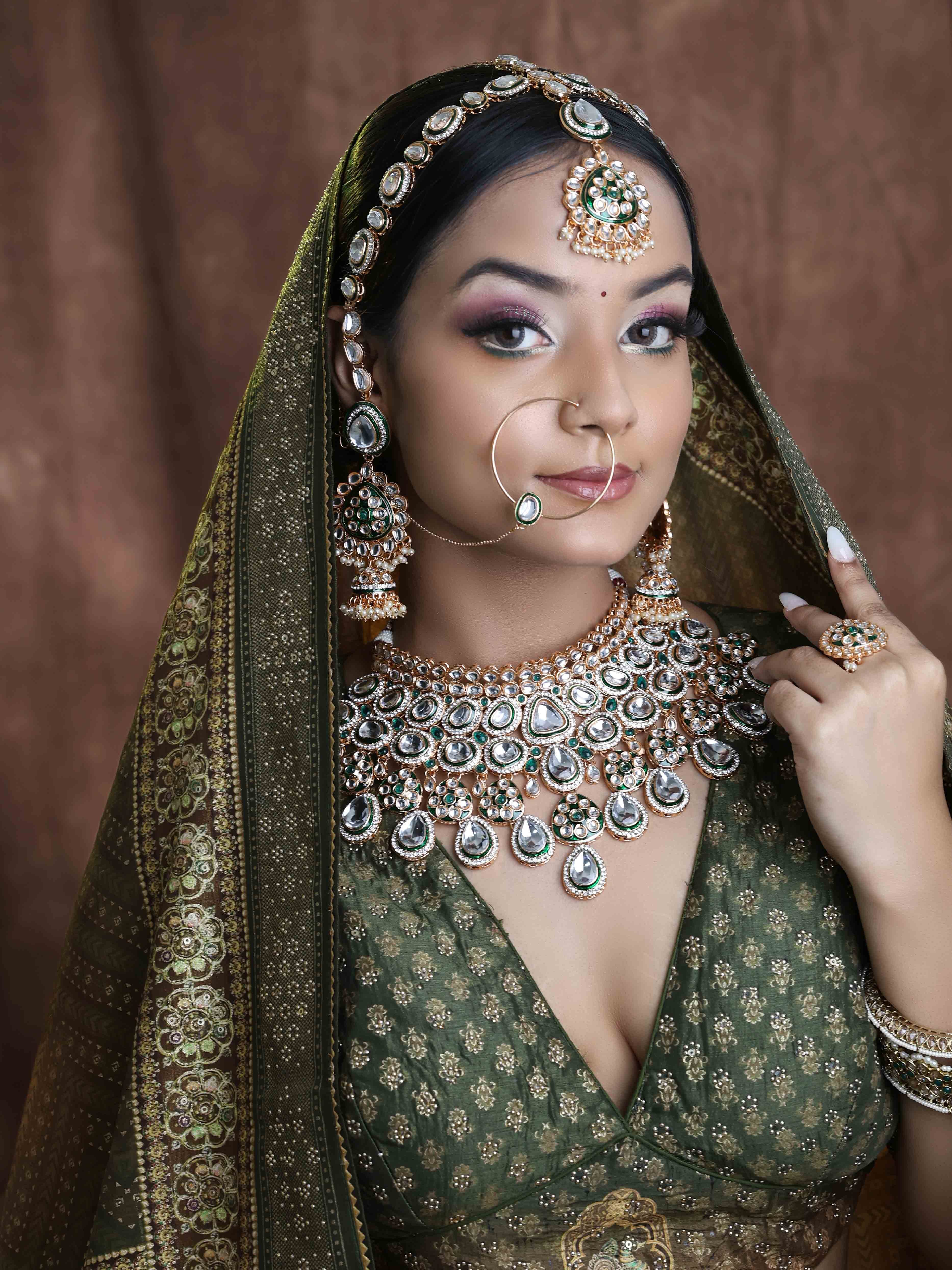 Dazzling Divinity kundan Semi Bridal Rose gold plated Jewellery Set.