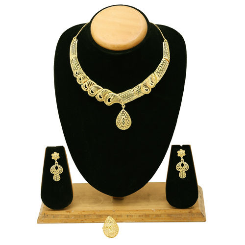 Eternal Elegance Forming Choker Necklace Set