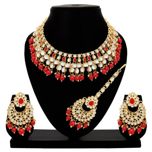 Imperial Wedding  Kundan Choker Necklaces Set..