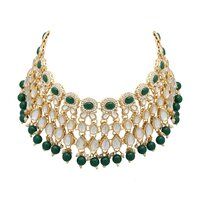 Delicate Round Kundan Choker Necklace Set