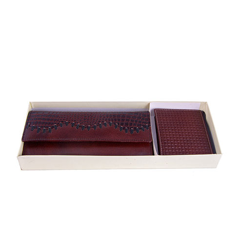 Different Available Brown Bi Fold Leather Clutches And Gents Wallet Set