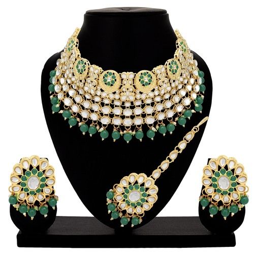 Royal Chandbali Kundan Choker Necklace Set