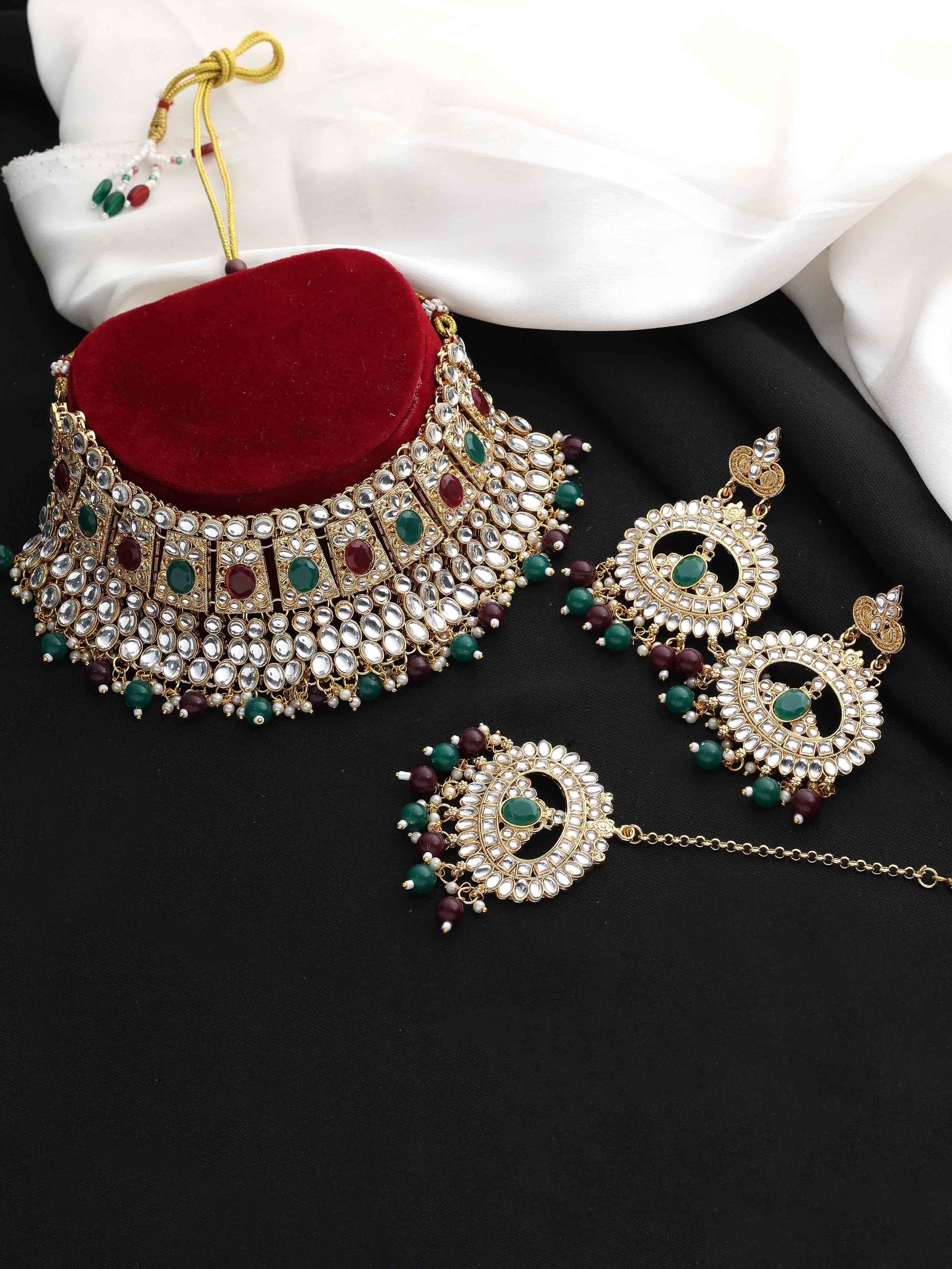 Timeless Treasure Kundan Choker Necklace Set.