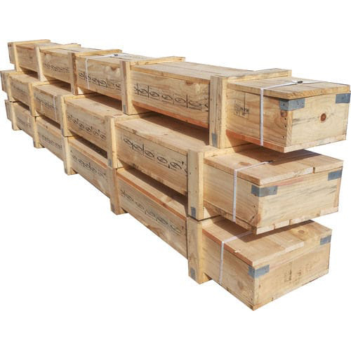 Pinewood packing box