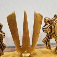 Aakrati Brass Shankh Chakra Namah Idol for temple| 100 % Brass|Temple Dcor