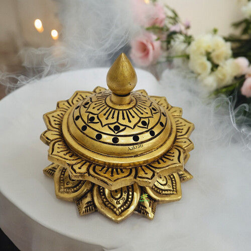 Handcrafted Brass Dhoop Burner - Sacred Elegance Made By Aakrati| Incense Holder| Loban Holder| Pooja Essentials (Yellow,4)