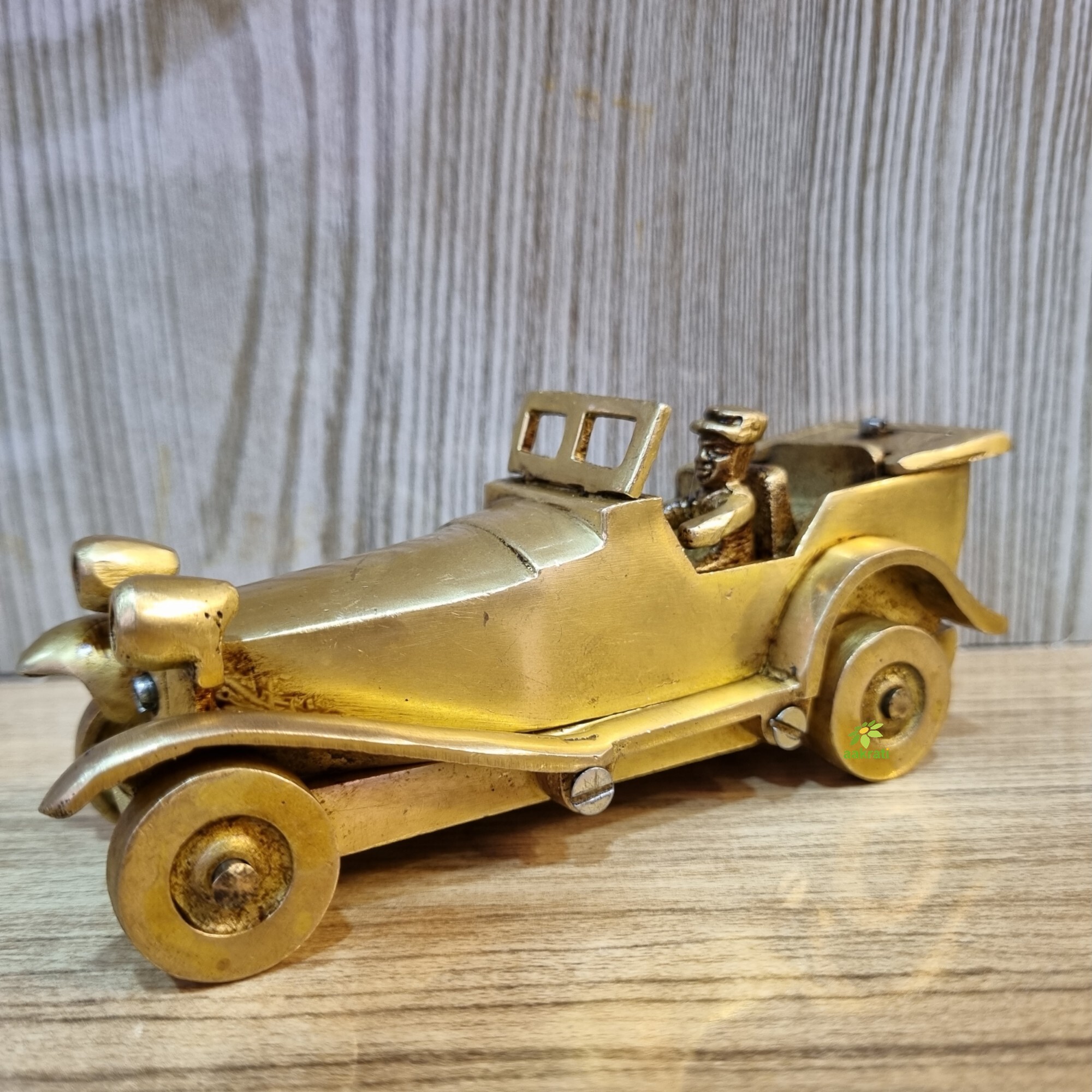 Aakrati Brass Vintage Car Figurine| Collectable Figurine| Decorative Items| Table Dcor