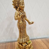 Brass Statue of Radha Rani By Aakrati| Goddess Radha Idol| Temple Dcor| Made in 100% Brass